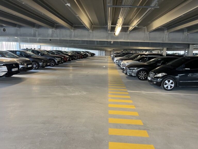 Class'Park Roissy multi-storey car park